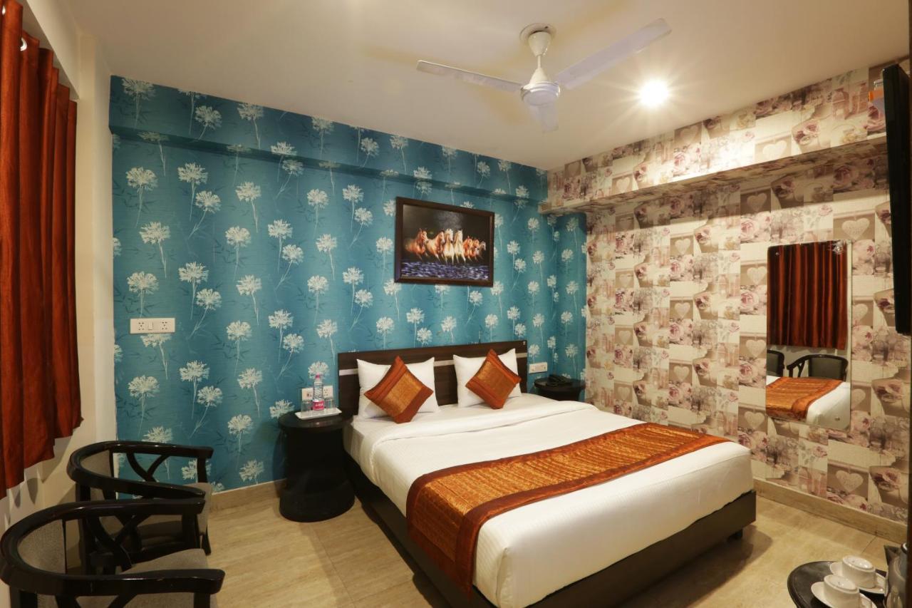 Hotel Edission View Neu-Delhi Exterior foto